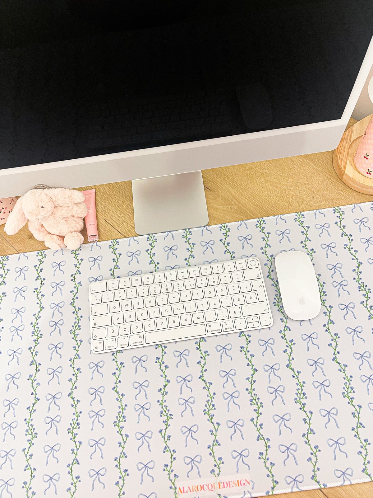 Tapis de bureau | Boucles bleues et tiges