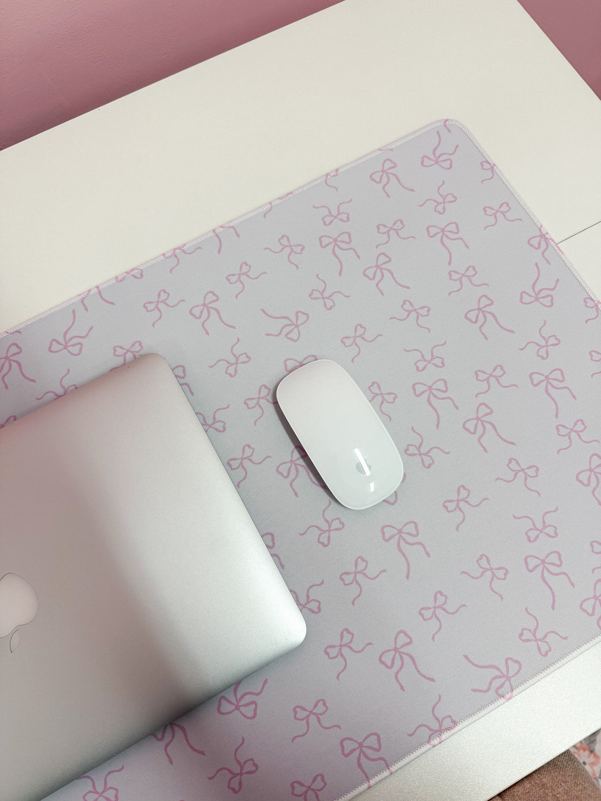 Tapis de bureau | Boucles roses