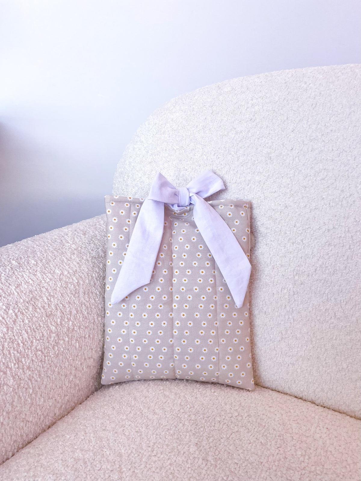 Pochette à livre ou liseuse | Beige et marguerites