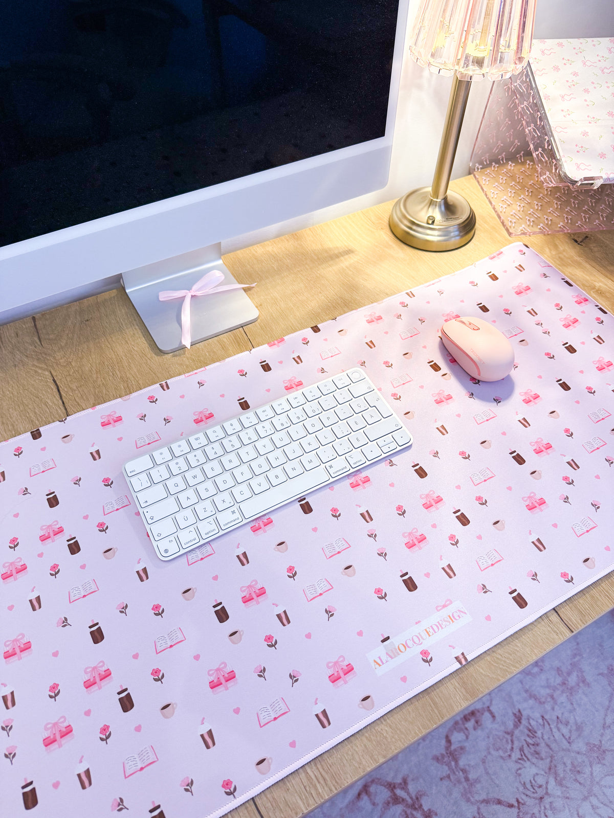 Tapis de bureau | Livres, cafés et roses