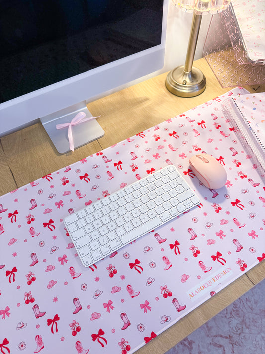 Tapis de bureau | Cowgirl et cerises