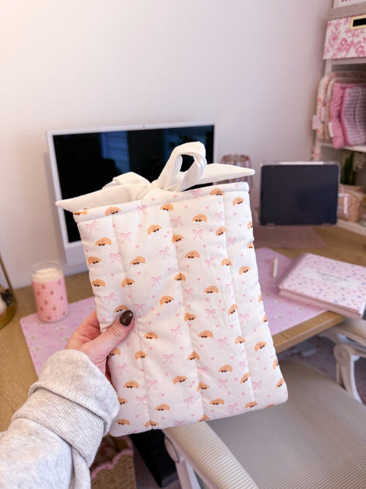 Pochette à livre ou liseuse | Croissants et boucles